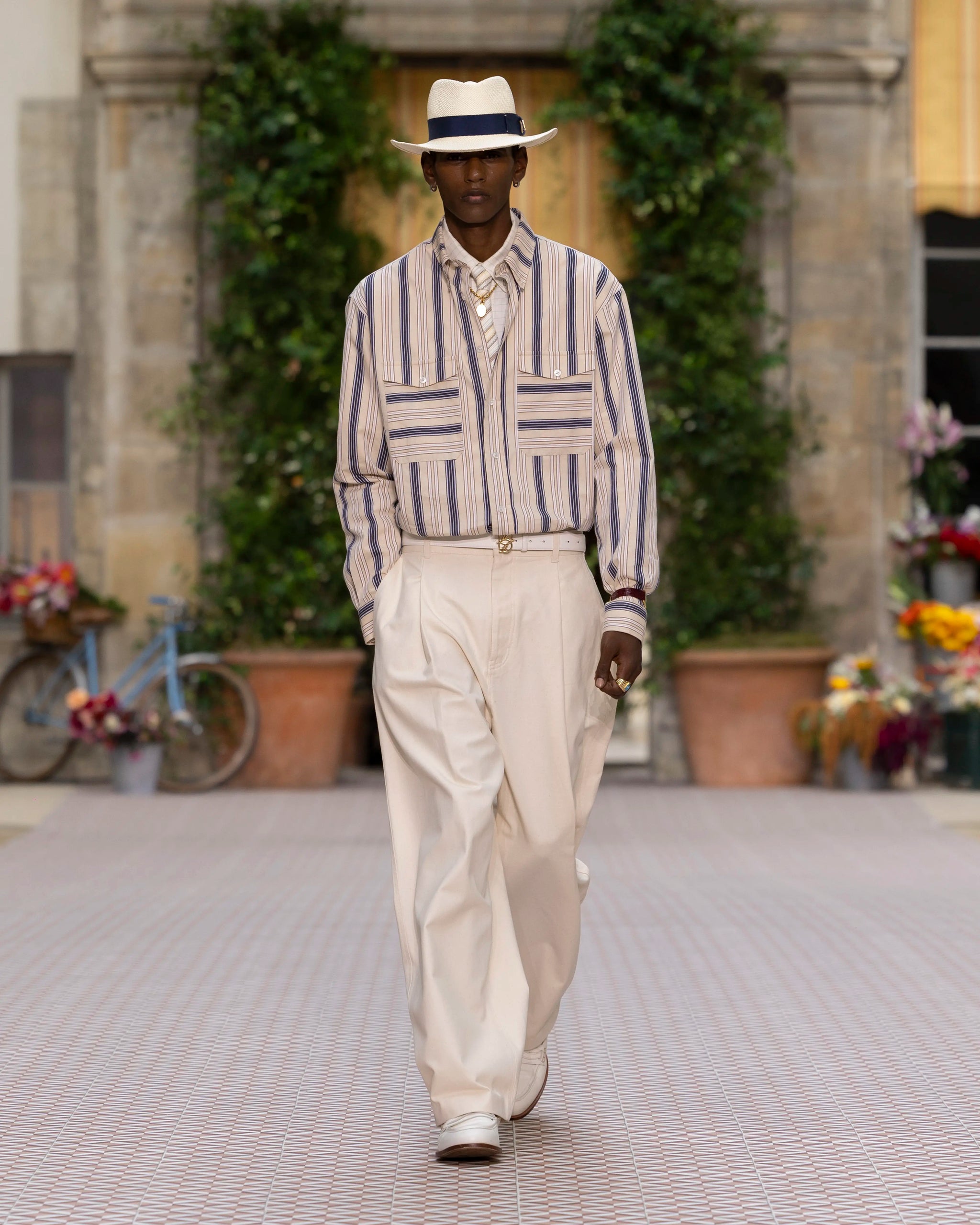 Drôle de Monsieur - Drôle de Monsieur