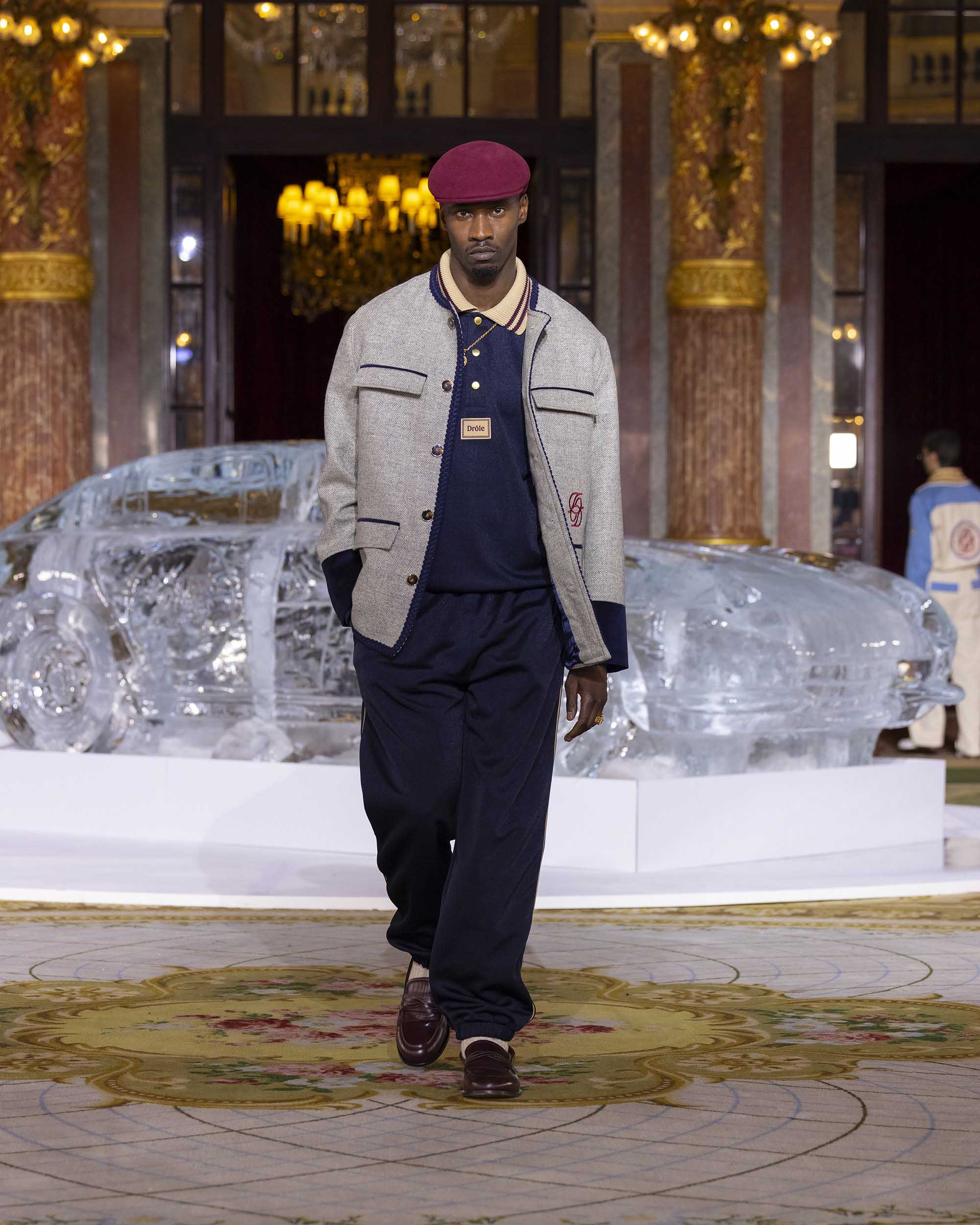 Look 35 – Drôle de Monsieur