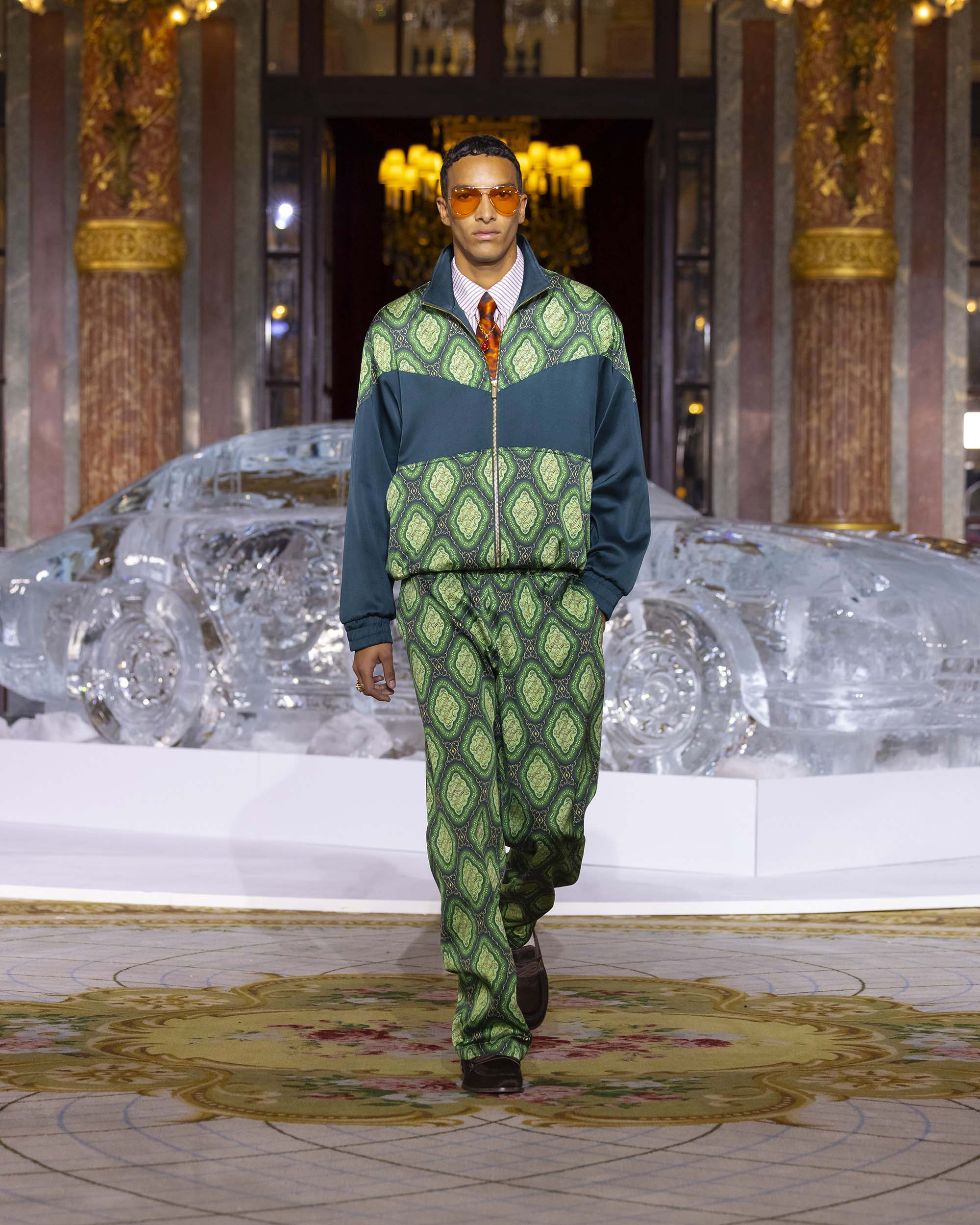 Runway show FW25
